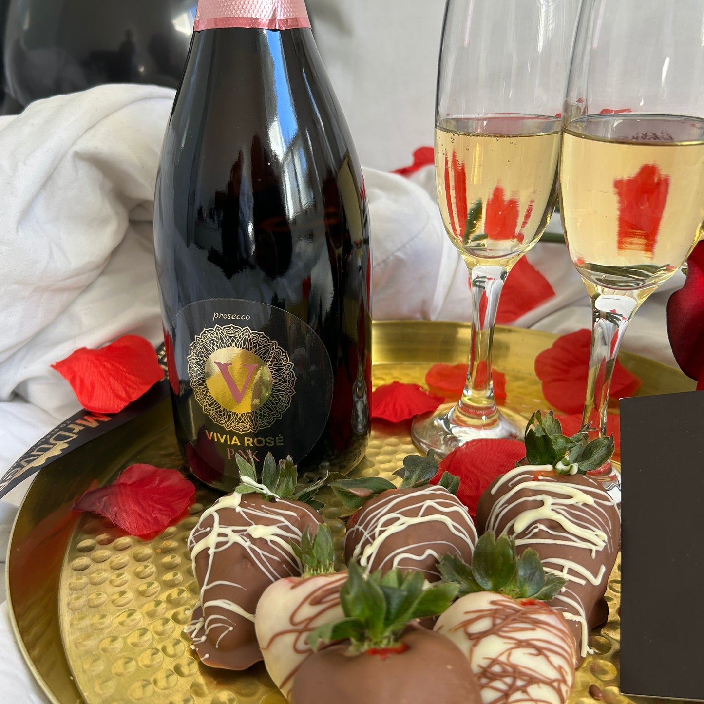 Happy Anniversary Pillowcases & Prosecco Experience Box