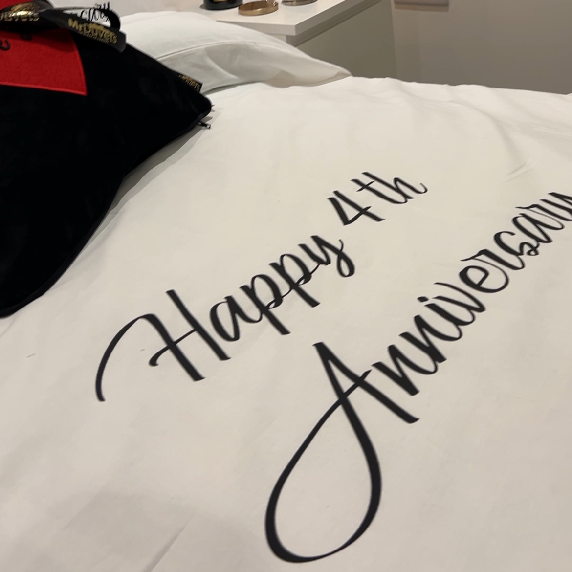 Happy Anniversary Romantic Luxury Bedroom Set Up Experience